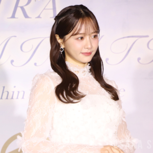 「JRA ILLUMINATION by Hanshin Racecourse」点灯式の森香澄さん登場