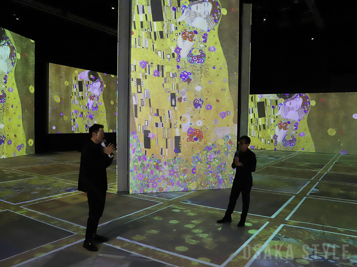 クリムト・アライブ 大阪展」に藤井フミヤさん来場