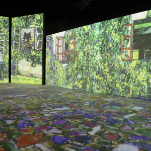 堂島リバーフォーラムで「クリムト・アライブ 大阪展」