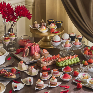 ストロベリーアフタヌーンブッフェ ― サロン デュ ストロベリー ―