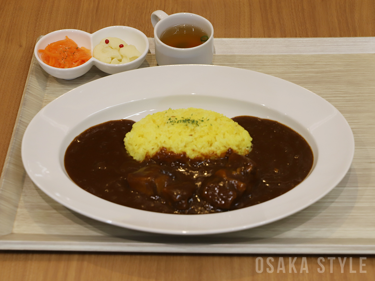 KITTE大阪店限定のビーフカレー
