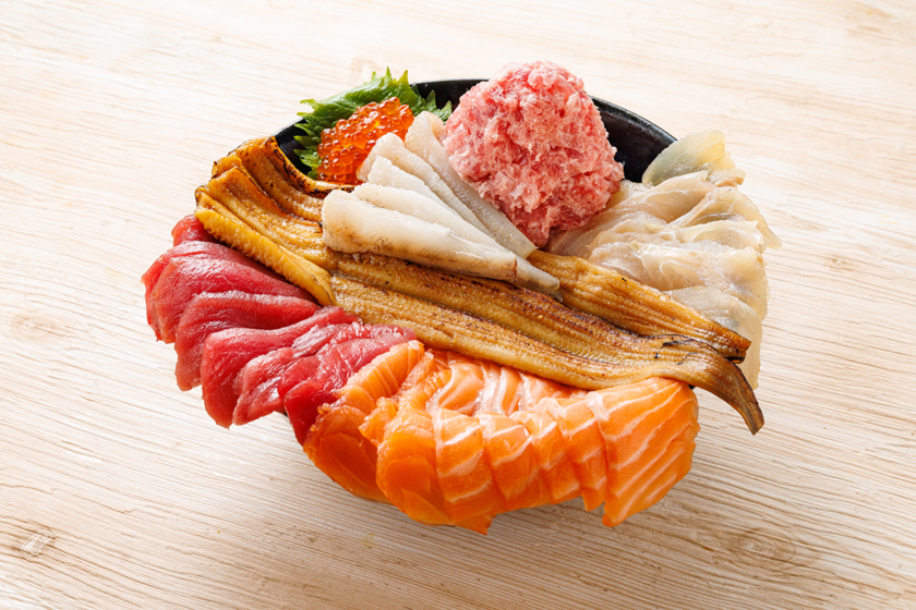 ノドグロ炙りとメヒカリ刺し入りふくしま全部のせ丼