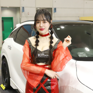 「大阪オートメッセ2026」にコンパニオン集結