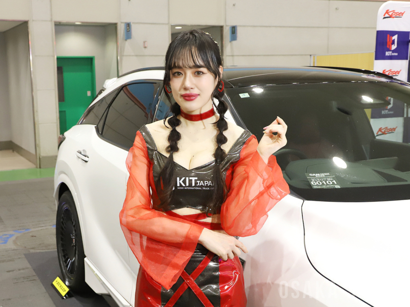 「大阪オートメッセ2026」にコンパニオン集結