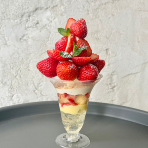 「FRUIT AREA 29」いちごの贅沢パフェ