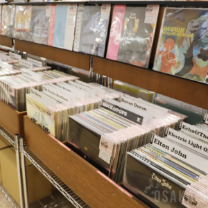 アナログレコード専門店「HMV record shop 心斎橋」