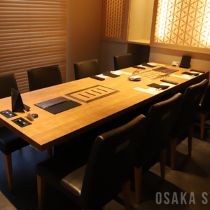 堺東に全席完全個室の焼肉店「焼肉 銀翠苑」