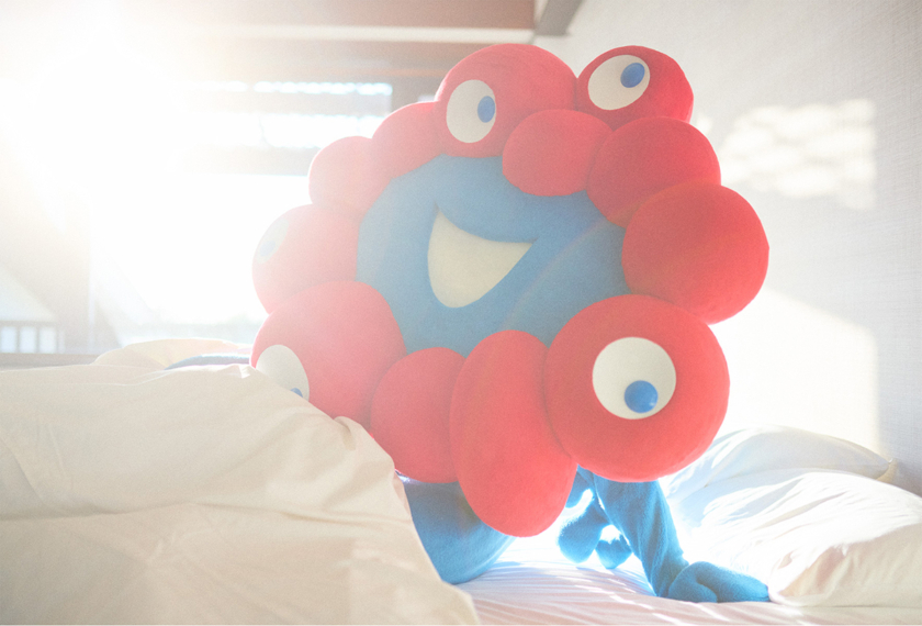 大阪・関西万博公式キャラクター・ミャクミャク」の1stグラビア写真集「I myaku you.」