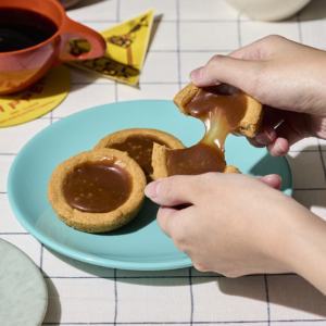 「ショコラトリー・パティスリー ソリリテ」キャラメルインサブレ