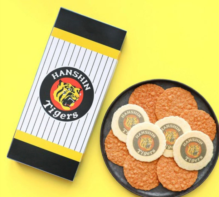 「桂新堂」阪神タイガースえびせんべい