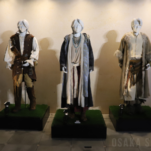 「lulu.」の衣装