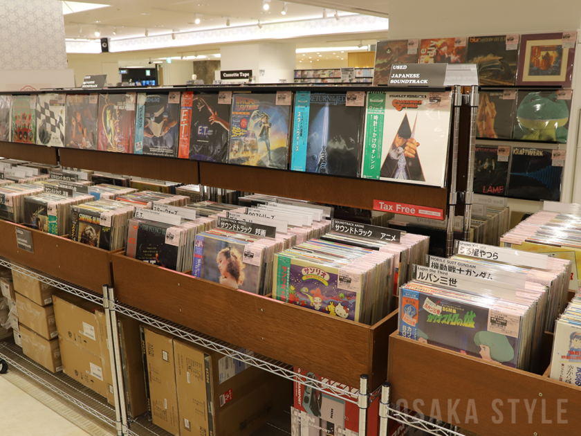 アナログレコード専門店「HMV record shop 心斎橋」