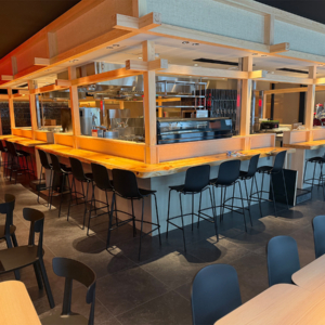 フードホール「ヨドヤバ」