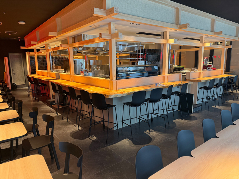 フードホール「ヨドヤバ」