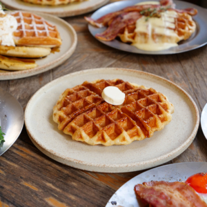 「囲と囲曲」のワッフル