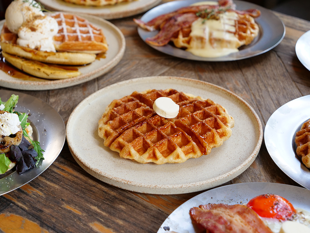 大阪府立中之島図書館にワッフル専門店オープン