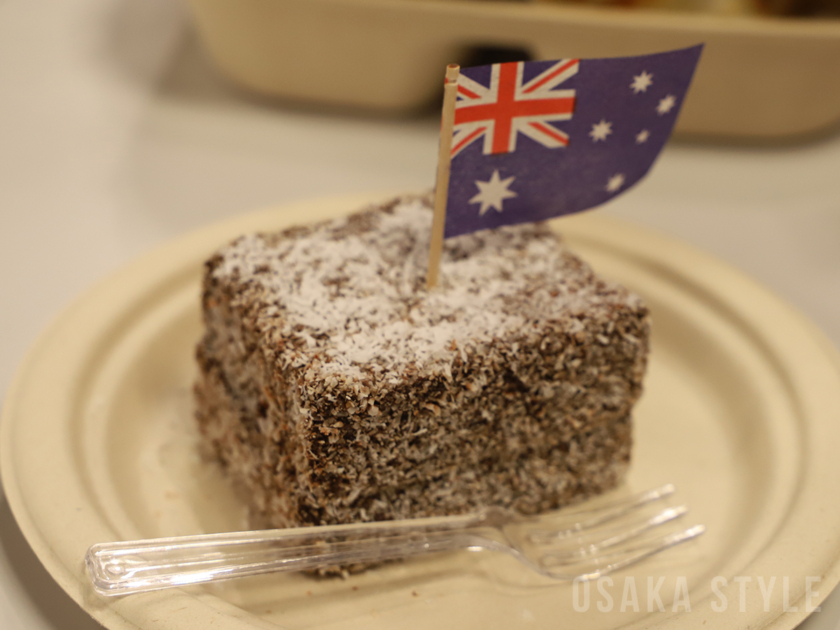 オーストラリアの伝統菓子「ラミントン」