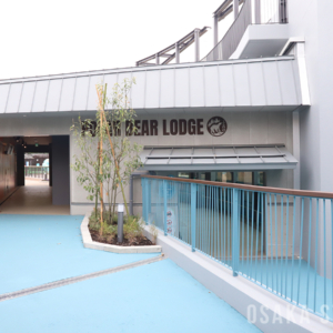 天王寺動物園 ホッキョクグマ舎