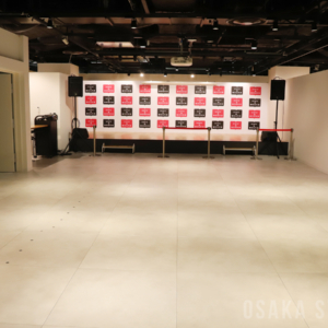 「HMV＆BOOKS NAMBA」のイベントスペース