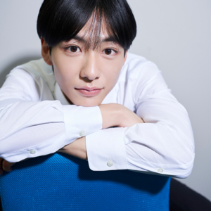 秦令欧奈ファースト写真集