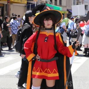 「日本橋ストリートフェスタ2026」にコスプレイヤー集結