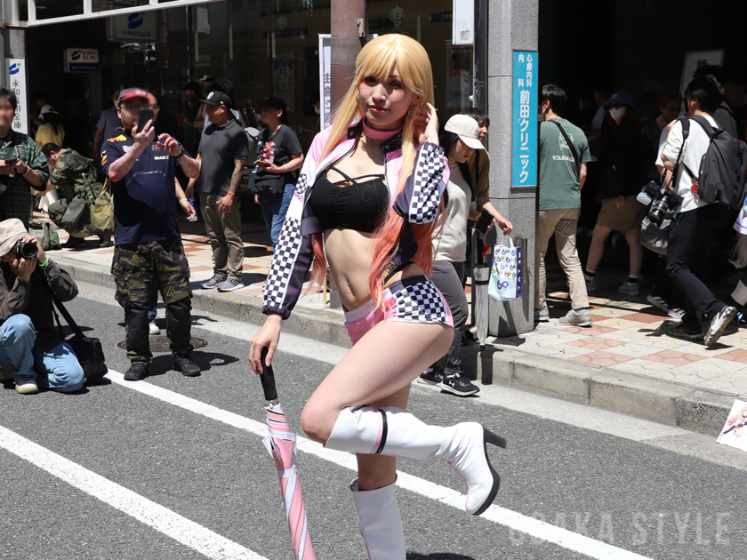 「日本橋ストリートフェスタ2026」にコスプレイヤー集結