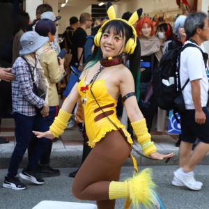 「日本橋ストリートフェスタ2026」にコスプレイヤー集結