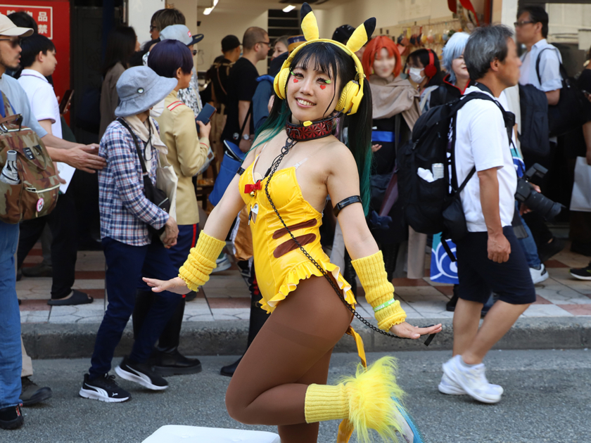 「日本橋ストリートフェスタ2026」にコスプレイヤー集結