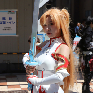 「日本橋ストリートフェスタ2026」にコスプレイヤー集結