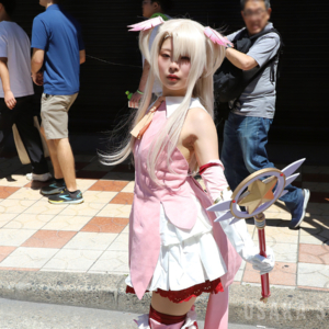 「日本橋ストリートフェスタ2026」にコスプレイヤー集結