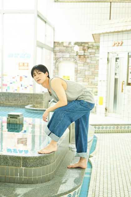秦令欧奈ファースト写真集