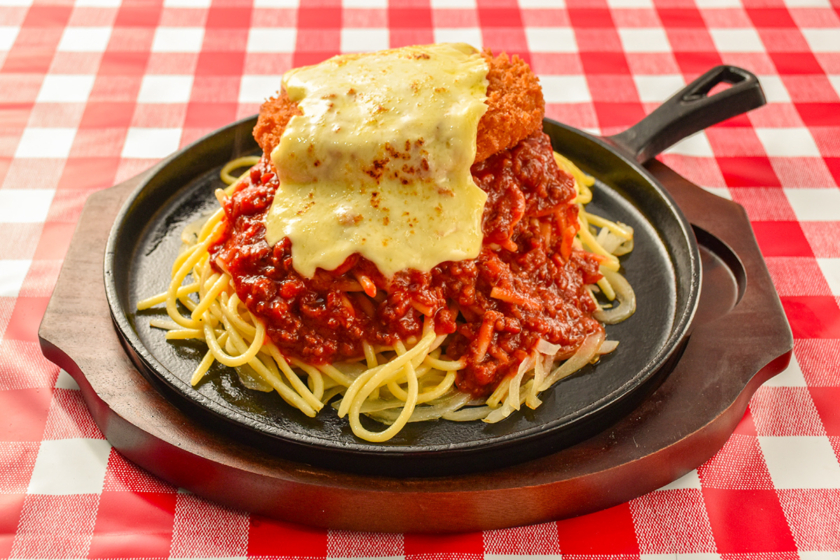 デミたまハンバーグナポリタン