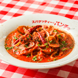 濃厚トマトの旨辛ボンゴレ