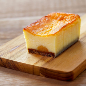 「菓子処渡辺」生粋チーズケーキ