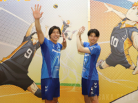 バレーボール超体験空間「ハイキュー!! オン ザ コート」大阪会場に清水邦広さん、金田晃太朗選手が来場