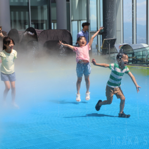 ハルカス300で「HARUKAS WATER CANVAS ～天空の水あそび～」