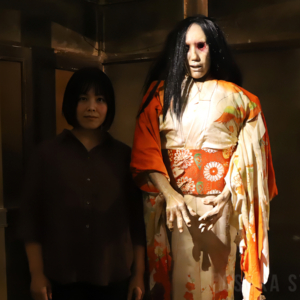 「ホラーにふれる展 -映画美術の世界-」大阪
