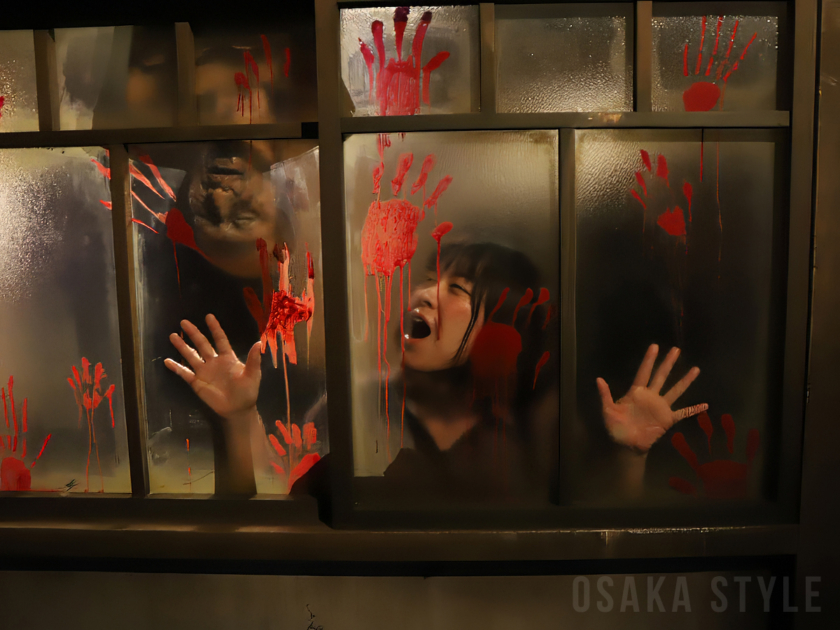 「ホラーにふれる展 -映画美術の世界-」大阪