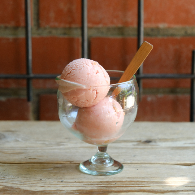 「KIKI NATURAL ICECREAM」ソルティーハニープラム