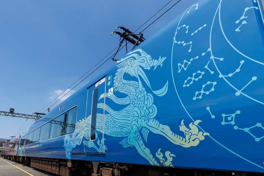 ラッピング列車「飛鳥・藤原 四神ライナー」