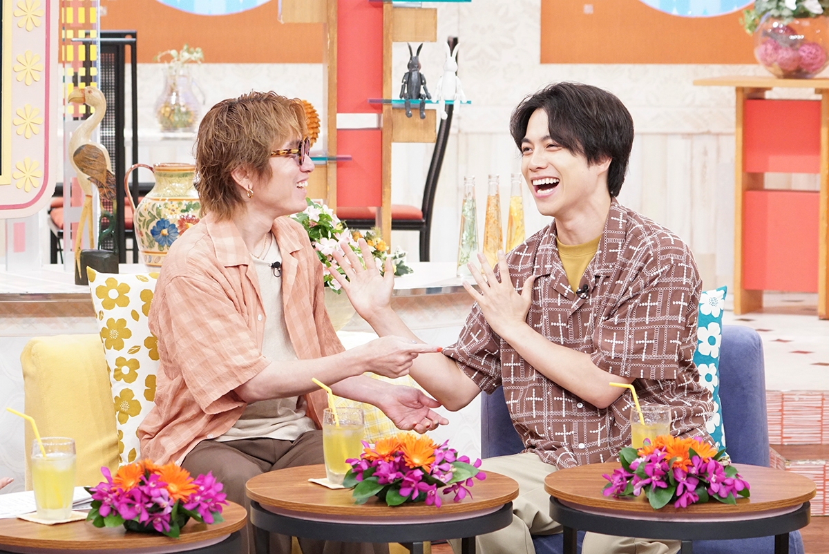 安田章大さん 重岡大毅さん