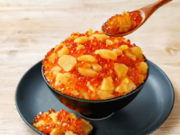 アラスカ産 紅鮭いくらと数の子の こぼれ宝石丼