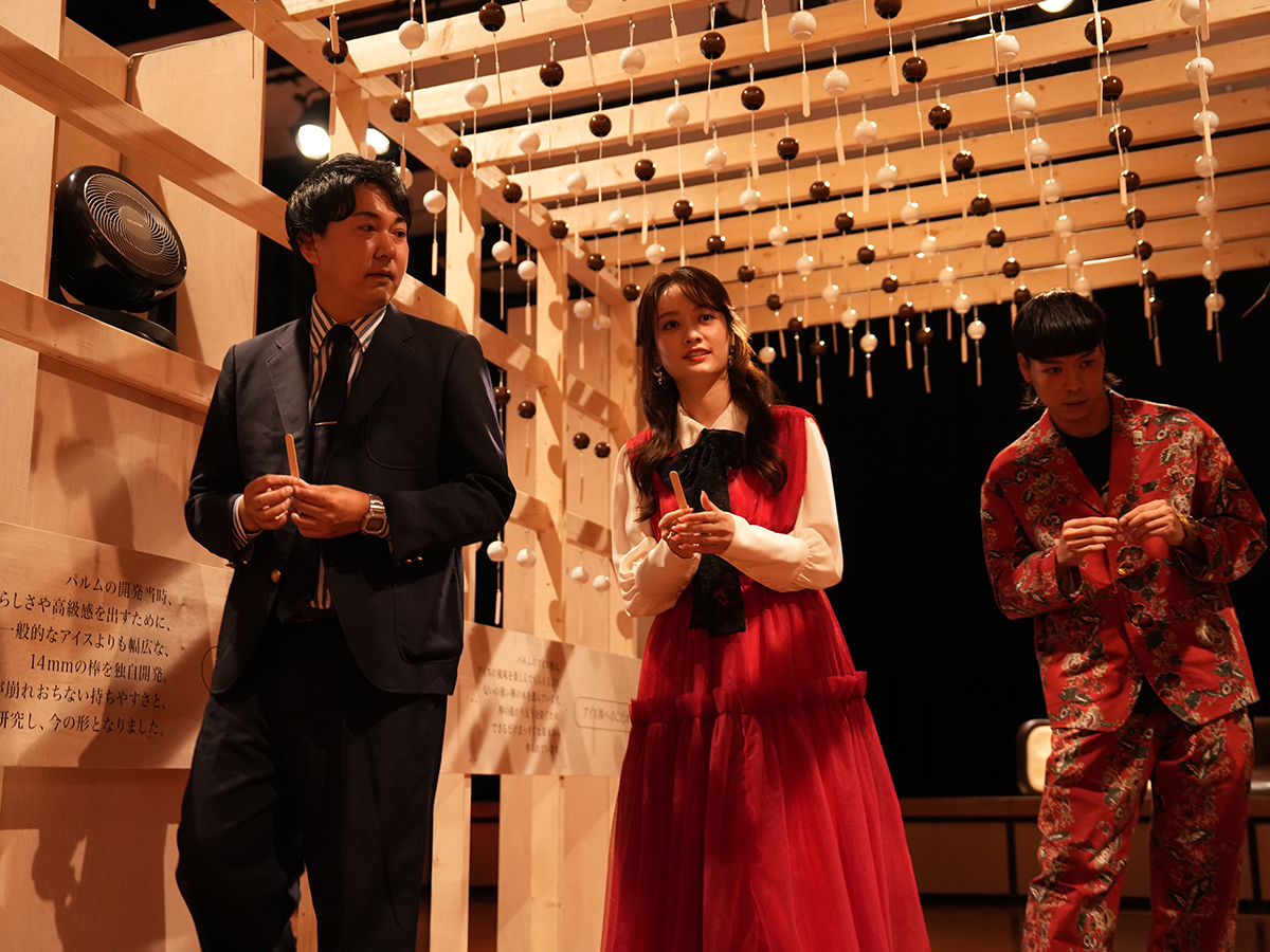 バッテリィズと谷まりあさんが「大パルム展2026」を体験