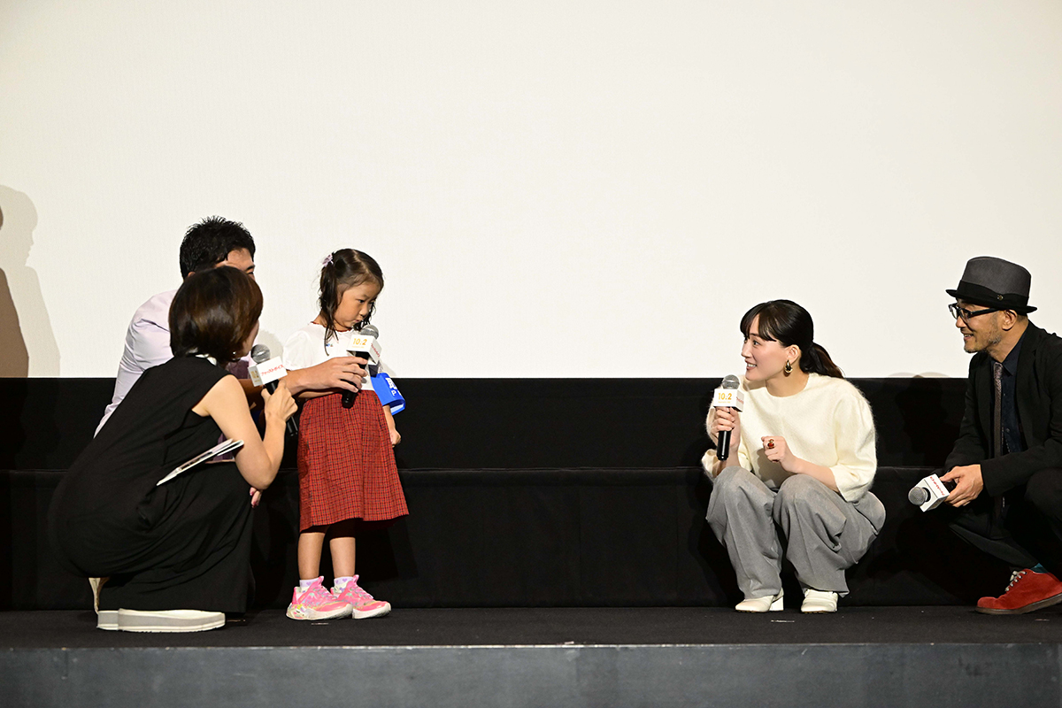 映画「ファーストボイス」公開直前舞台あいさつ