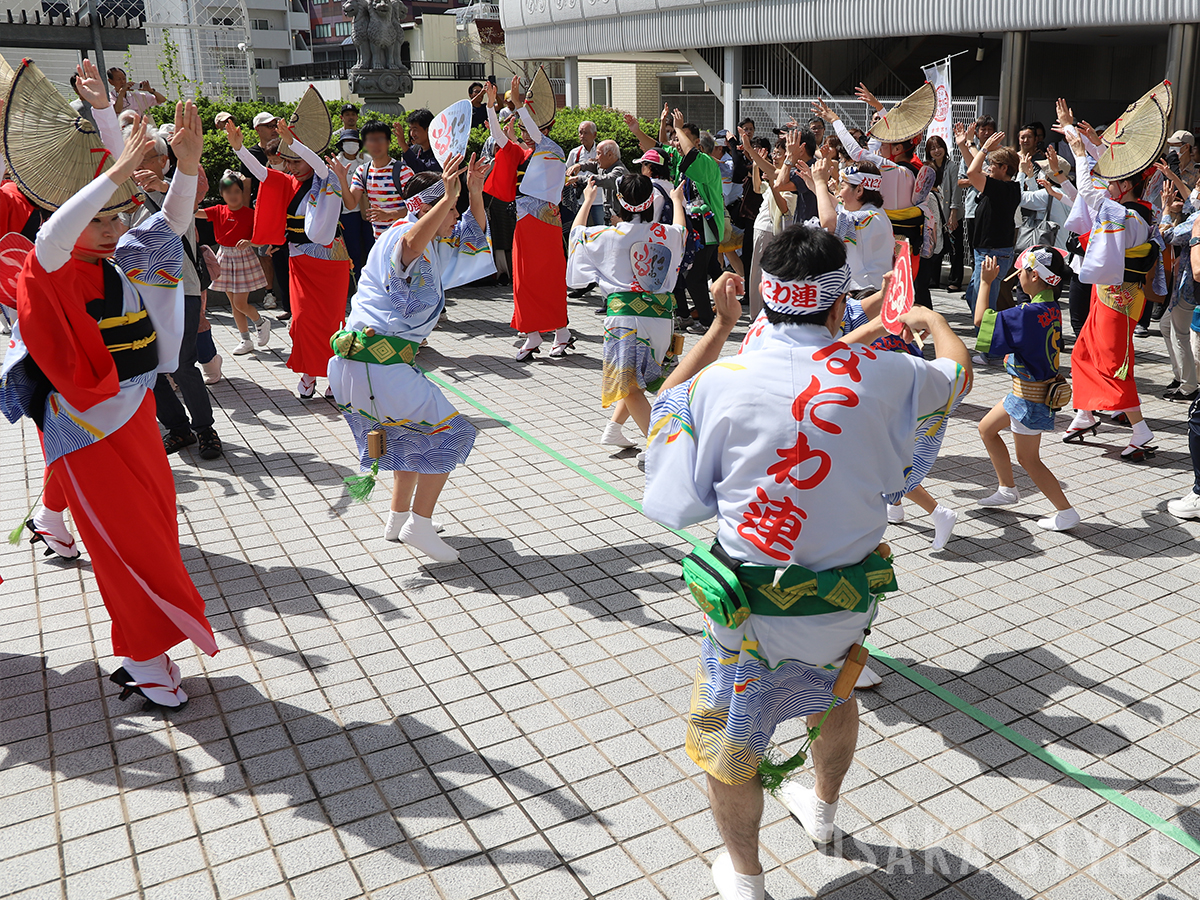 あべのハルカス近鉄本店で阿波おどりイベント