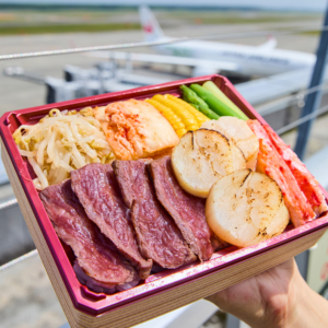 千歳「道産和牛専門店 牛美道」和牛と海鮮の彩り重