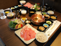すき焼きしゃぶしゃぶ杵屋萬野