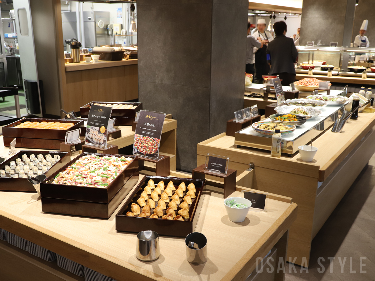 バイキングレストラン「GRAND DINING」