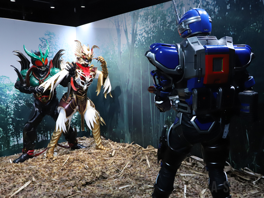 『仮面ライダーアギト』 25 周年記念 真アギト展