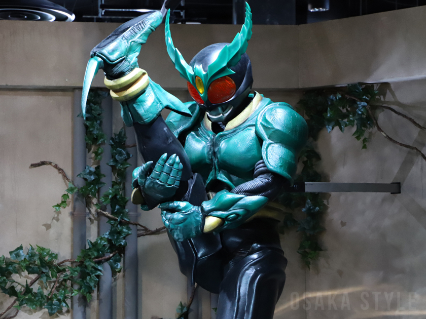 『仮面ライダーアギト』 25 周年記念 真アギト展